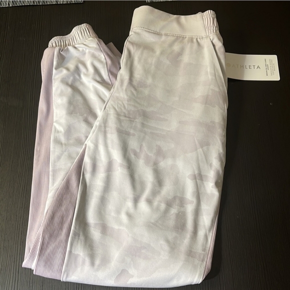 Athleta Lined Brooklyn Joggers - Picture 7 of 10